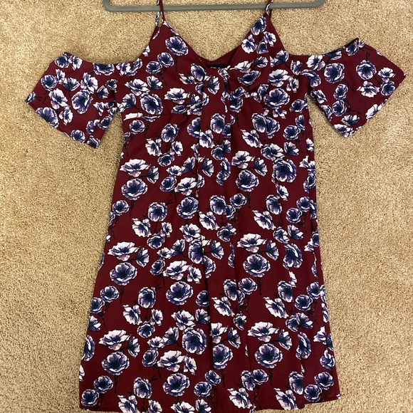 Dress - Picture 1 of 1